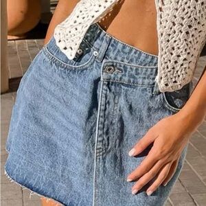 BEGINNING BOUTIQUE Jendi Denim Mini Wrap Asymmetrical Skirt / Plus Size 18